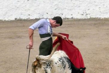 Bruno Martínez mata un novillo y tienta dos becerras en Jalisco