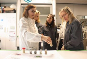 Fanlo resalta “la importancia de la innovación agroalimentaria para el futuro de Navarra” en su visita al CNTA