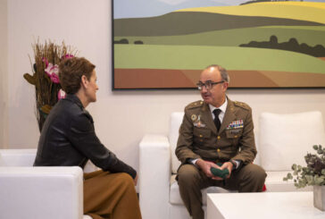 El General Martínez Lozano, se despide como comandante militar de Navarra