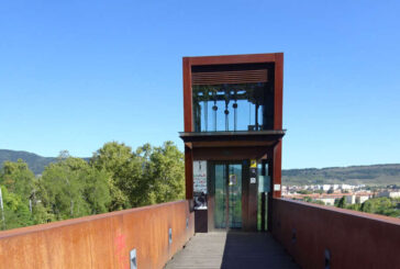 El ascensor panorámico de la Media Luna vuelve a estar operativo