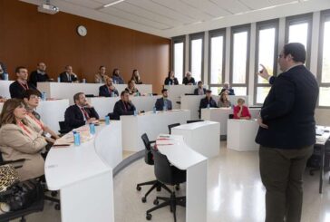 La cultura del cuidado reúne en la Universidad de Navarra a los principales empresarios del sector hotelero pamplonés