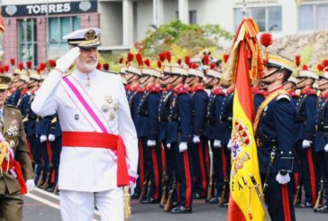 El Rey Flipe VI y Doña Letizia presiden el Día de las Fuerzas Armadas 2025 en Tenerife