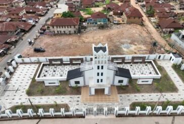 Nigeria: Demolido el parque conmemorativo de las 41 víctimas de la masacre en la iglesia de Owo