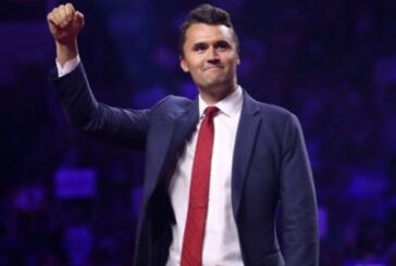 Asesinan de un disparo al comentarista estadounidense Charlie Kirk en la Universidad del Valle de Utah