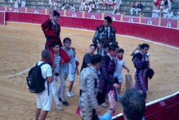 Cintruénigo, El Payo borda el toreo, Cayetano y Aarón a hombros