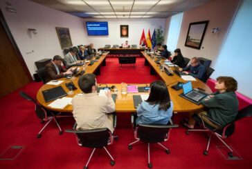 El Parlamento de  Navarra insta a Educación a dar una solución al profesorado de las áreas de Educación Física y Música en lengua extranjera 