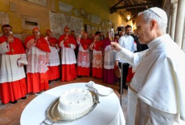 El cumpleaños al Papa y saludo a los representantes de Iglesias Cristianas