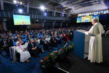 León XIV pide erradicar el hambre y denuncia las desigualdades en su visita a la FAO