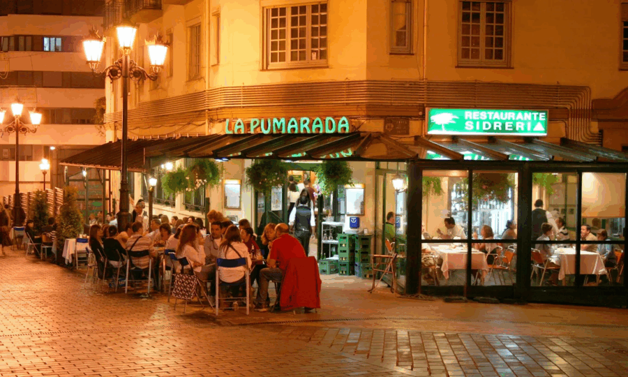 Sidrería ‘La Pumarada’ en Oviedo, excelencia de la gastronomía asturiana