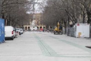 Retiradas del paseo de Sarasate las seis estatuas de los reyes
