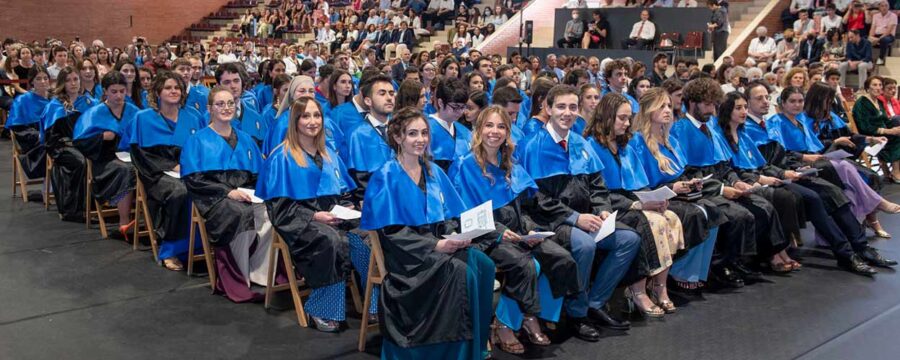 El campo de estudio es el factor que más determina la inserción laboral de los graduados universitarios