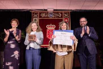 Chivite entrega el premio Berdinna 2026 a la Asociación de Mujeres ‘El Cambio’