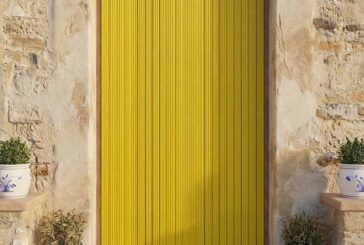 Cortinas de tiras: la solución práctica para separar espacios
