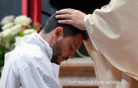 León XIV indica a los nuevos sacerdotes los “secretos” de su misión