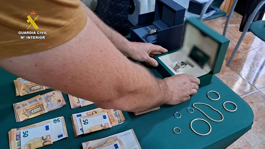 Detenida una familia por estafas piramidales a 81 víctimas en Valencia
