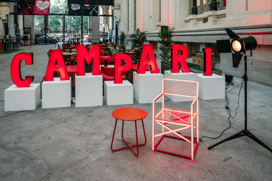 Campari y Cibeles de Cine vuelven a convertir los jueves de verano en Madrid en noches de cine y cócteles icónicos