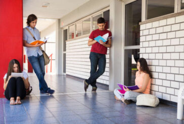Los universitarios se adelantan hasta cuatro meses para encontrar piso y pagan el verano para garantizarse un alquiler