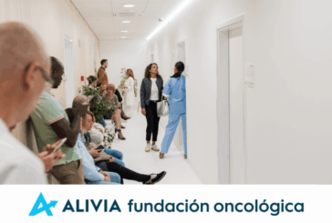La falta de oncólogos vuelve a poner en riesgo a los pacientes con cáncer este verano