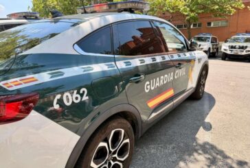 Guardia Civil auxilia a un conductor que sufría un episodio de asfixia mientras circulaba por Pamplona