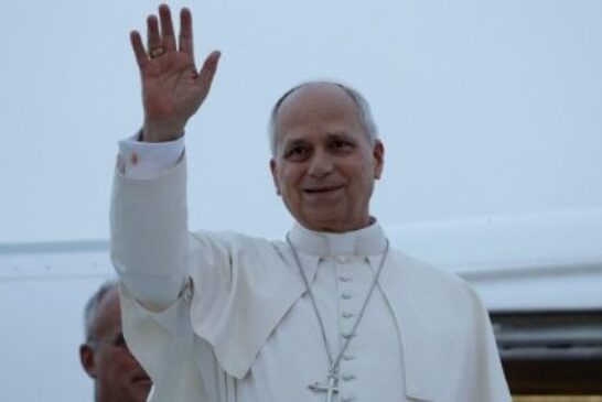El Papa regresa a Roma y concluye su viaje a Francia