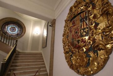 UPN critica la decisión de eliminar el escudo del zaguán del Ayuntamiento y acusa a Asiron de “gobernar en función de sus obsesiones”