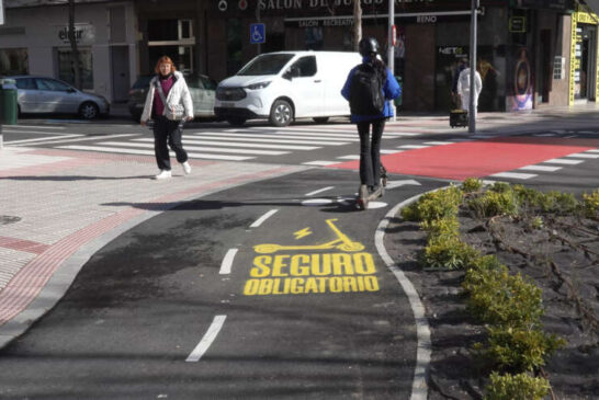 Nuevas normas para la circulación de bicicletas y patinetes eléctricos en Pamplona
