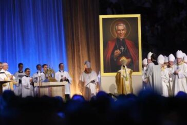 Fulton J. Sheen, proclamado beato. El cardenal Tagle: “Dichoso el vaso de barro que recibe su fuerza de Jesús”