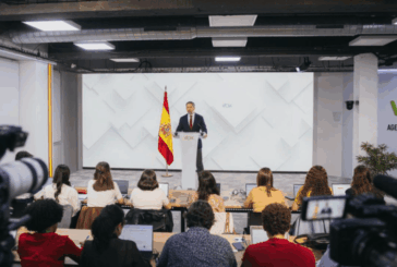 Abascal exige “elecciones libres, limpias y sin violencia” y asegura que VOX está preparado para ofrecer las soluciones que España necesita