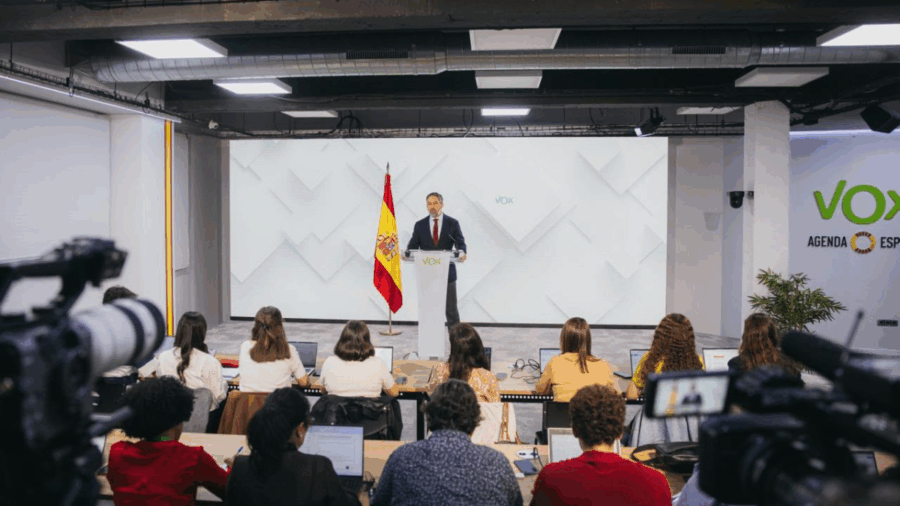 Elecciones 29N: Abascal exige “elecciones libres, limpias y sin violencia”
