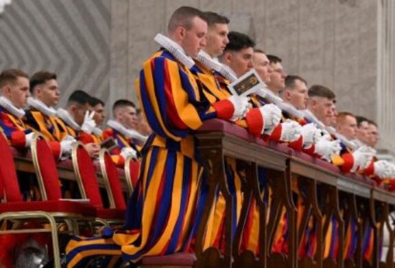 Guardias suizos: los preparativos para los 500 años del Saqueo de Roma